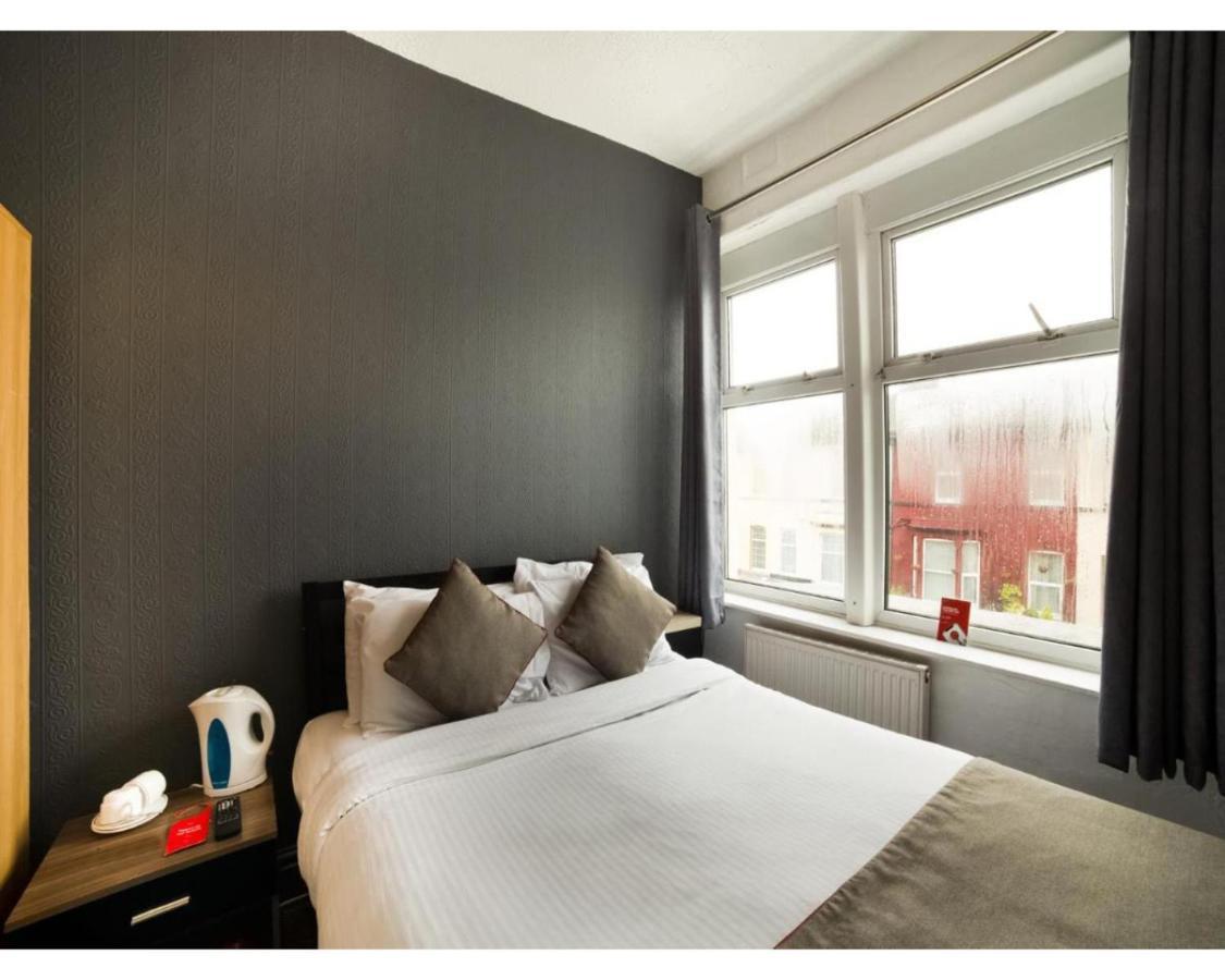 Bank Street Hotel Blackpool Room photo